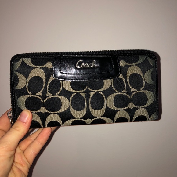 Coach wallet